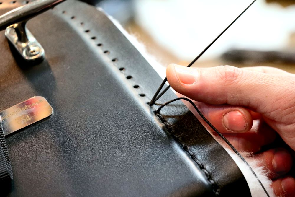 fender hooks cuir marin sellerie marine leather